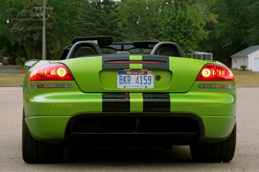  Dodge Viper SRT10 Roadster 2007 года  (фото 28 из 57)